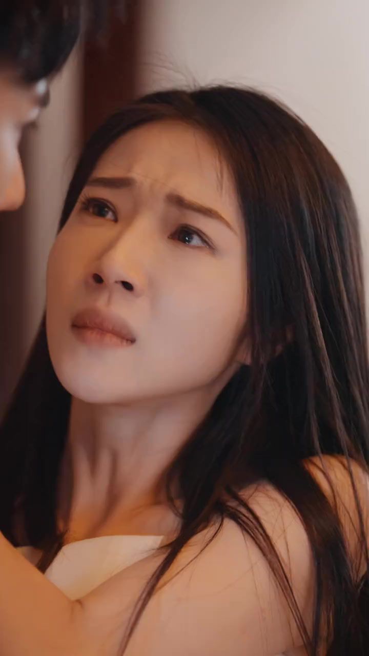 夫人離婚后，瘋批總裁他慌了(全集)