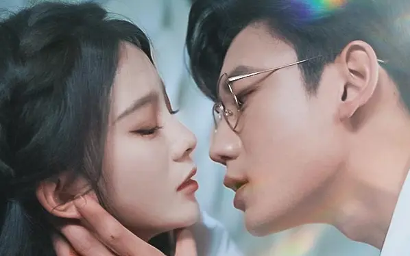 相愛(ài)穿梭百年(全集)