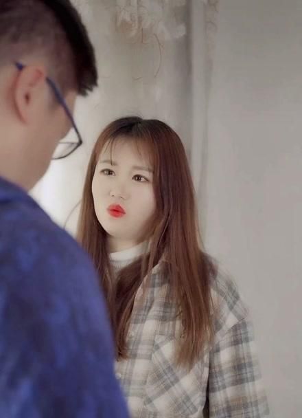 丑妻逆襲，顏值驚艷全球(全集)