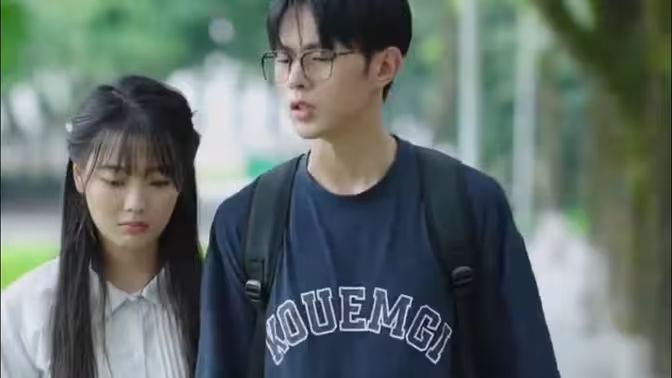 被女大學生誣陷偷拍，我的國士身份曝光了(全集)