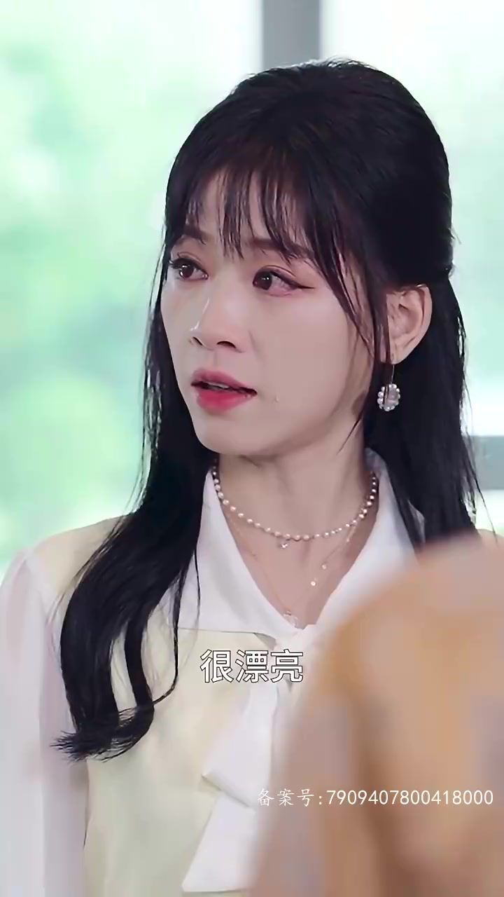 愛(ài)在晴空萬(wàn)里時(shí)(離婚后冷情機(jī)長(zhǎng)后悔了)(全集)