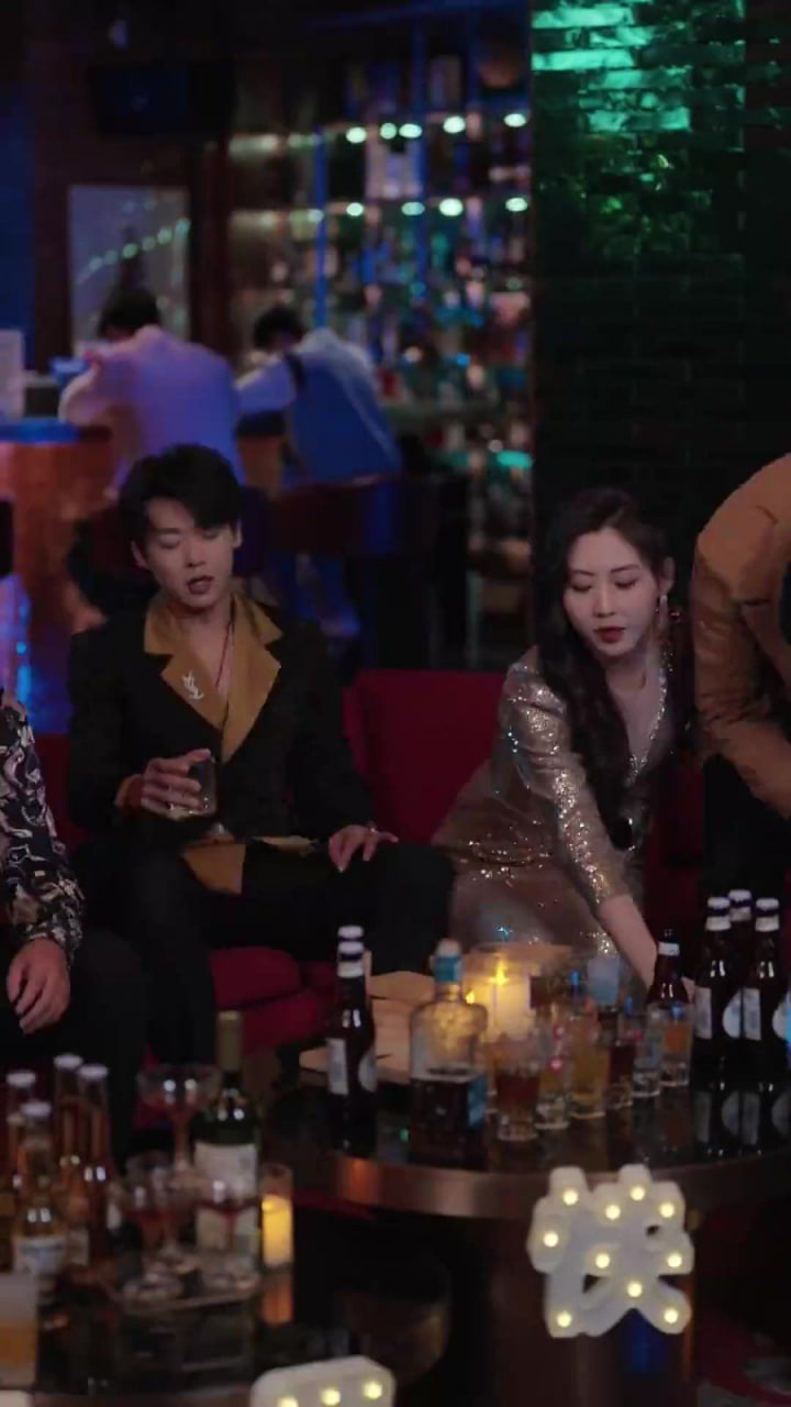 偷偷翹嘴，暗戀哥他爽到了(全集)